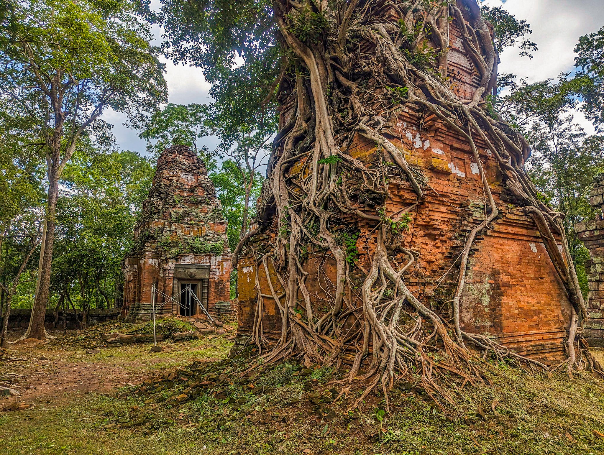 Prasat Pram